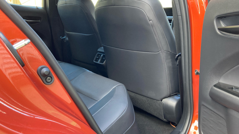 Lexus UX 300e 150kW 54.3 kWh 5dr E-CVT Electric Hatchback